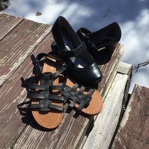 two pairs casual women’s shoes